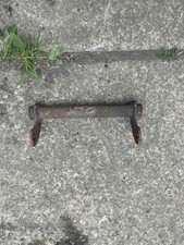 GILREA RUNNER ST VX VXR 125... FRONT FRAME ENGINE BRACKET