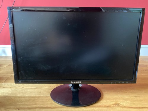 Samsung 75hz led monitor - 24",