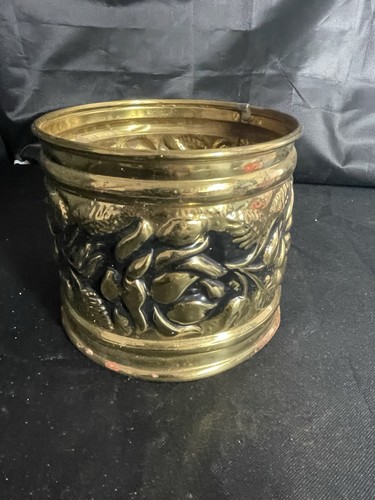 Vintage small brass plant - small,