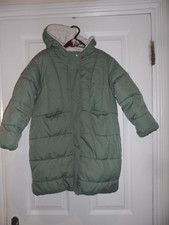 TU GIRLS SAGE GREEN LONGLINE WARM WINTER PUFFER HOODED COAT  5 - 6 YEARS