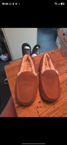 Ugg boys slippers - ugg,
