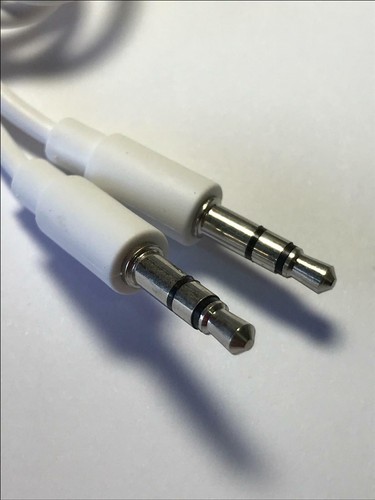Connect ipod mp3 player - ipod/mp3,
