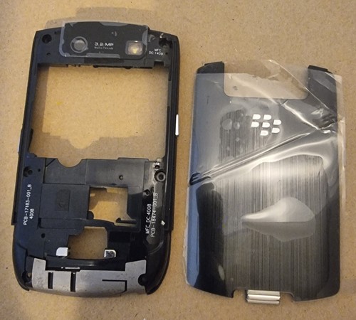 Blackberry curve 8900 back - curve,