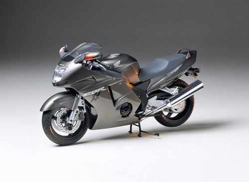Tamiya honda cbr 1100xx - 1:12,