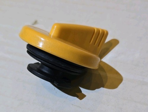 Oil filler cap with - oil,