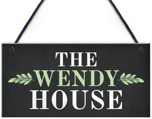 Red ocean the wendy - ocean, house