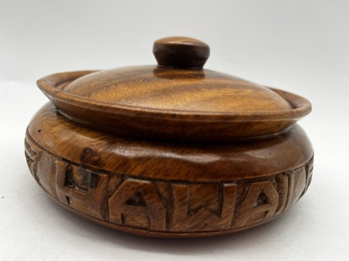 Vintage hand carved - hand, round
