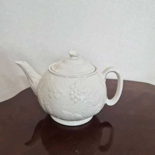 Burleigh davenport teapot - davenport,