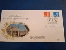 Benham Hand Signed By Arnold Machin OBE. Ltd Edition Of 5000. Definitive Stamps
