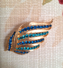 Vintage COROCRAFT 1960s Gold