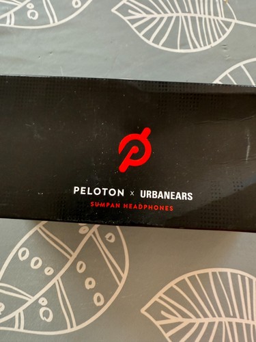 Peleton unbanears