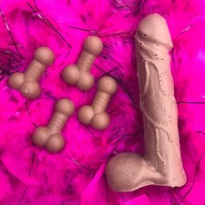 ORANGE/MINT LGE 6” CHOCOLATE