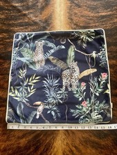 Linchfield Evan's Velour