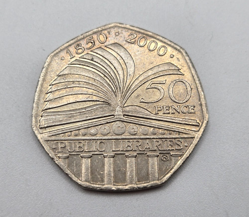 Public libraries 1850 2000 - public, 50p