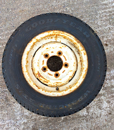 Land rover wheel - land,