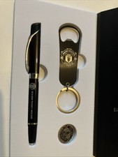 MANCHESTER UNITED PEN AND