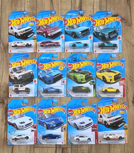 Hot wheels nissan lot - of, 12