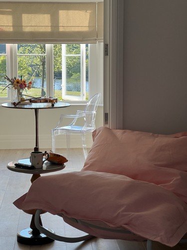 Fatboy pink beanbag - with, white