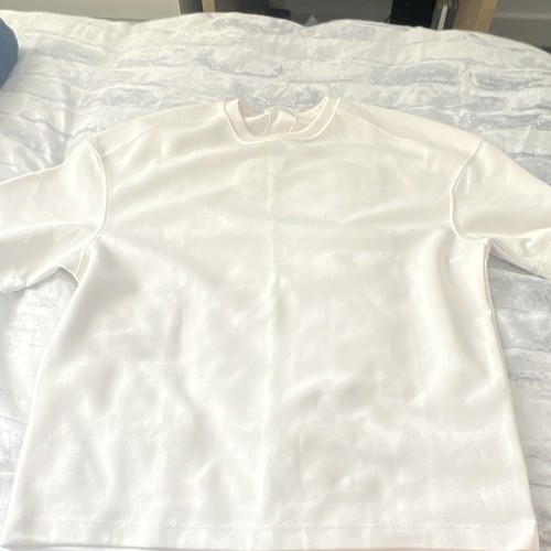 Zara white long sleeve - sleeve, round