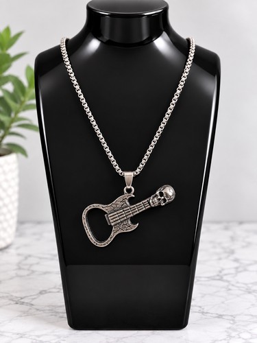 Stainless steel skull - 23",