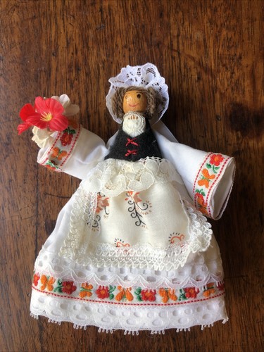 Vintage polish peg doll - polish, wooden