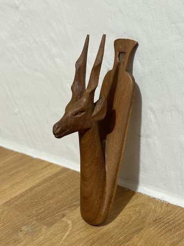 Small vintage hand - small,