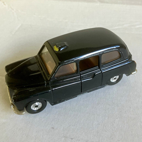 Corgi toys austin - toys, fx4