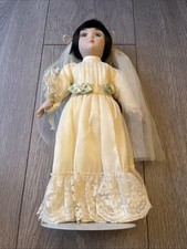 Betsy - Beautiful Bride - Danbury Mint - Porcelain Doll