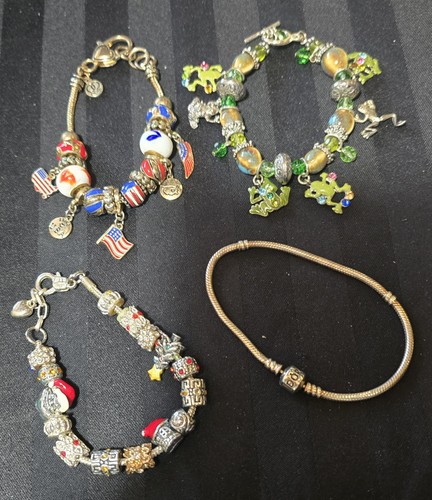 Lot charm bracelets ale - of,
