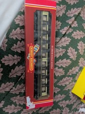 Hornby GWR Clerestory Coach