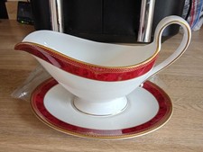 Spode Bordeaux Y8594 Gravy Boat & Stand - 21 Cms - Mint Condition And Unused