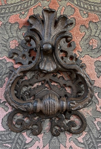 Victorian antique style ornate - style,