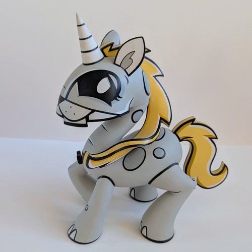 Kidrobot joe ledbetter - kidrobot, x