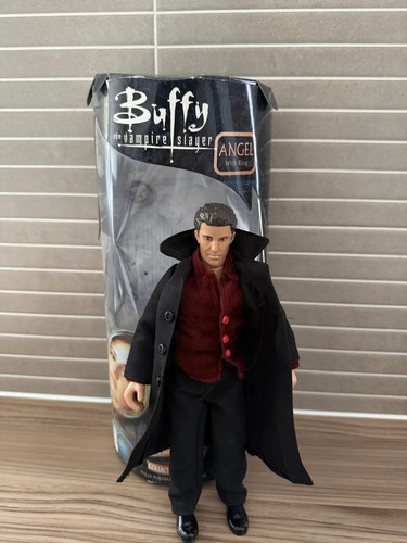 Buffy the vampire slayer - vampire, angel