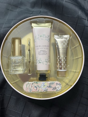 Laura ashley heritage - laura, bloom