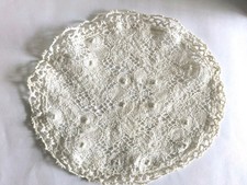 Vintage  Oval Beige  Lace