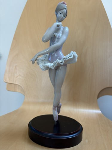 Beautiful lladro porcelain - beautiful,