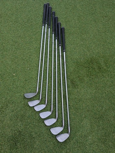 Ping black dot eye - 2, set