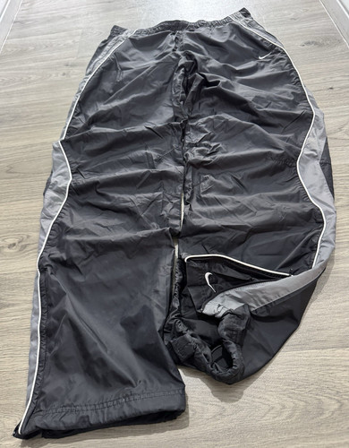 Vintage baggy nike trackies