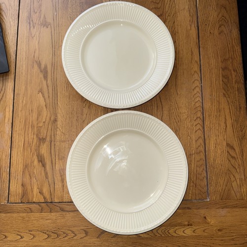 Lightly used set wedgwood - of, 2