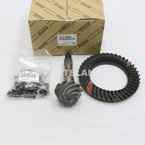 Toyota land cruiser - land, oem
