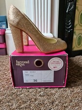 Beyond Skin vegan Archie Shoes