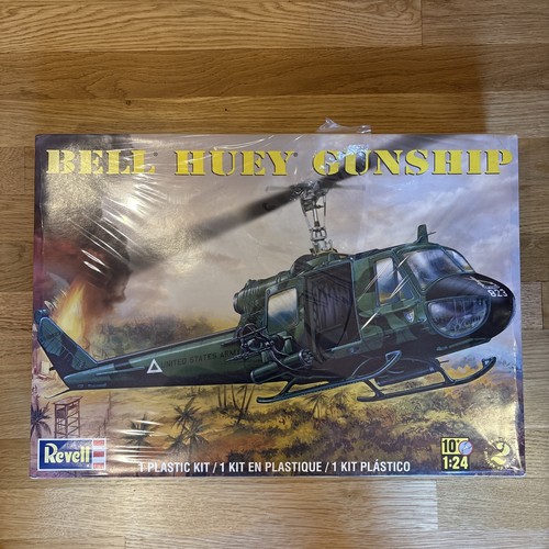 Revell bell huey - revell,