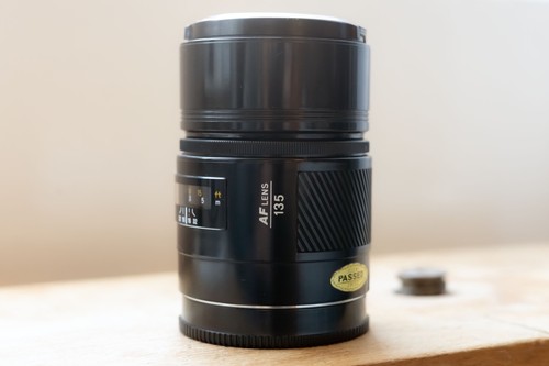 Minolta 135mm 8 - 135mm, prime