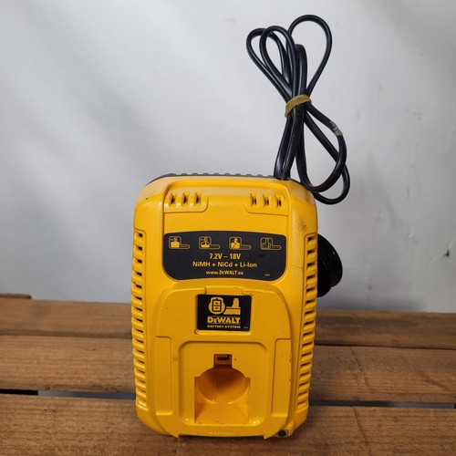 Dewalt de9135 battery charger - de9135,