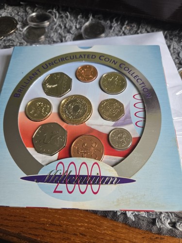 2000 royal mint brilliant - uk,