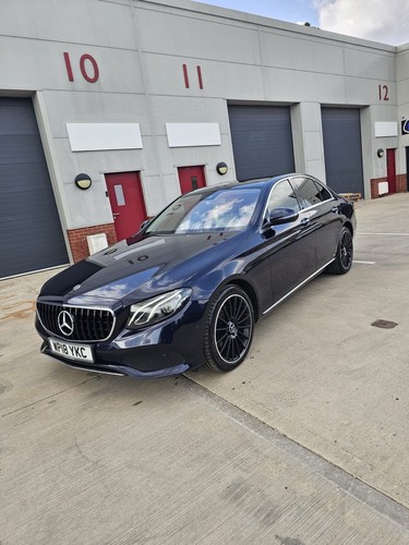 Mercedes e220d only 000 - mercedes,