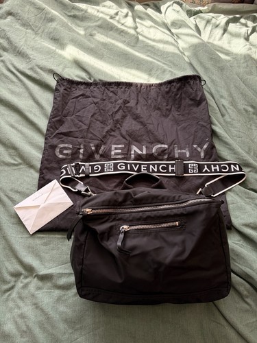 Givenchy pandora messenger - pandora,