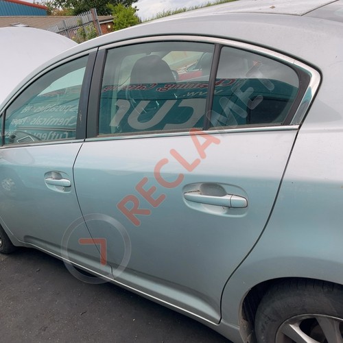 Toyota avensis 4d mk3 - t4,