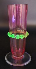 ANTIQUE VICTORIAN RUBINA VERDE CRANBERRY WITH VASELINE RIGAREE ART VASE 1880 UK